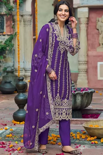 Women Ethnic Motifs Embroidered Regular Thread Work Kurta with Trousers & With Dupatta
