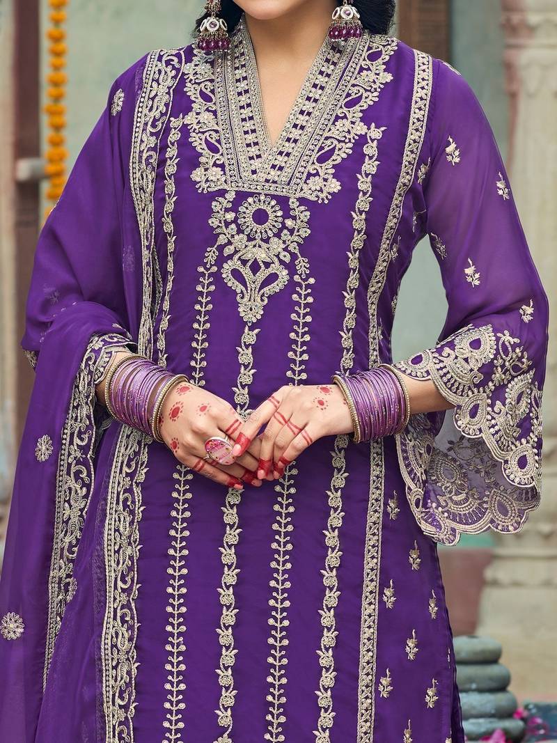 Women Ethnic Motifs Embroidered Regular Thread Work Kurta with Trousers & With Dupatta