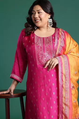 Women Regular Thread Work Kurta with Trousers & With Dupatta