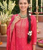Women Ethnic Motifs Printed Regular Kurta with Trousers & With Dupatta