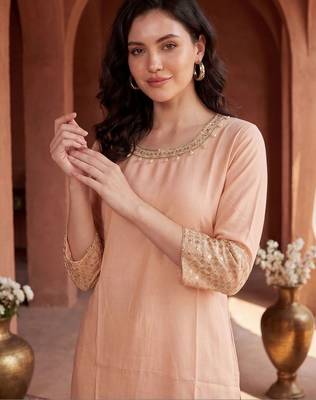 Women Ethnic Motifs Embroidered Regular Sequinned Kurta with Trousers 2