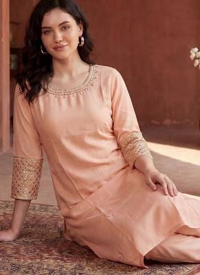 Women Ethnic Motifs Embroidered Regular Sequinned Kurta with Trousers 5
