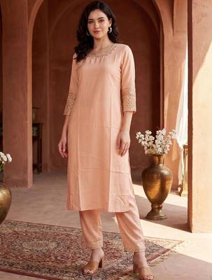 Women Ethnic Motifs Embroidered Regular Sequinned Kurta with Trousers 6