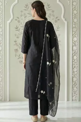 Women Ethnic Motifs Embroidered Regular Thread Work Kurta with Trousers & With Dupatta