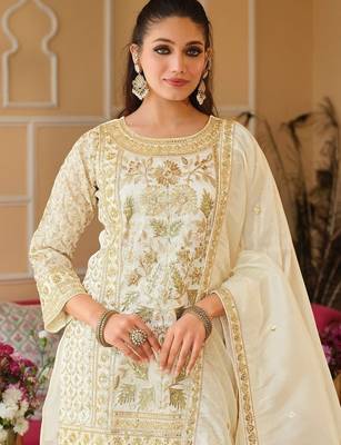 Women Ethnic Motifs Embroidered Regular Thread Work Kurta with Trousers & With Dupatta 4