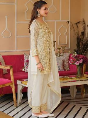Women Ethnic Motifs Embroidered Regular Thread Work Kurta with Trousers & With Dupatta 6