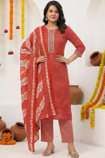 Maroon Printed Straight Kurta Trousers Dupatta Set Kurta Sets