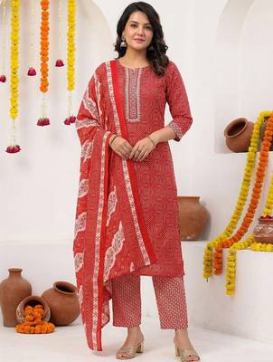 Maroon Printed Straight Kurta Trousers Dupatta Set Kurta Sets 6