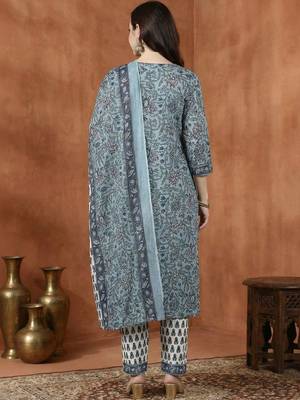Women Floral Printed Regular Pure Cotton Kurta with Trousers & With Dupatta 4