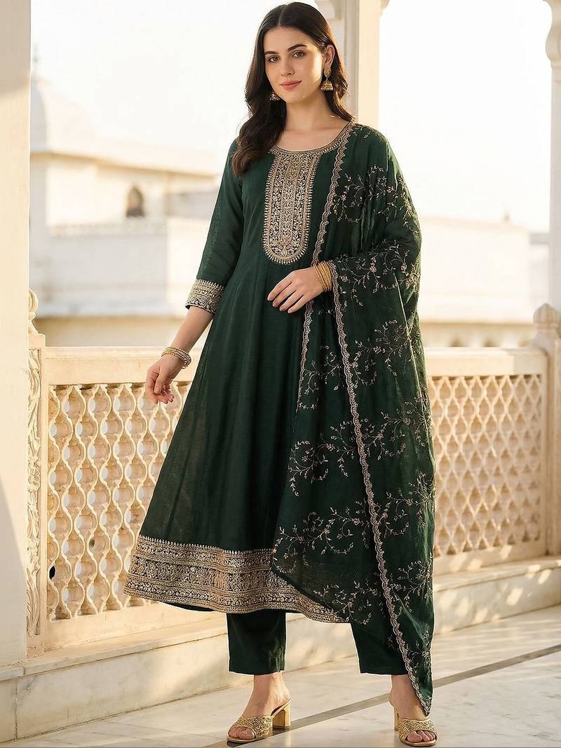 Women Ethnic Motifs Embroidered Empire Thread Work Kurta with Trousers & With Dupatta