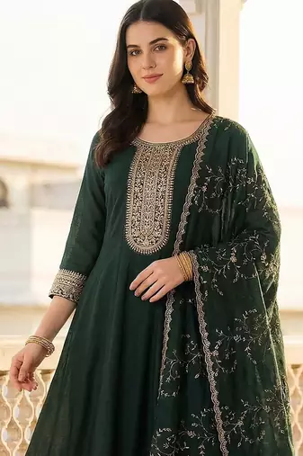 Women Ethnic Motifs Embroidered Empire Thread Work Kurta with Trousers & With Dupatta