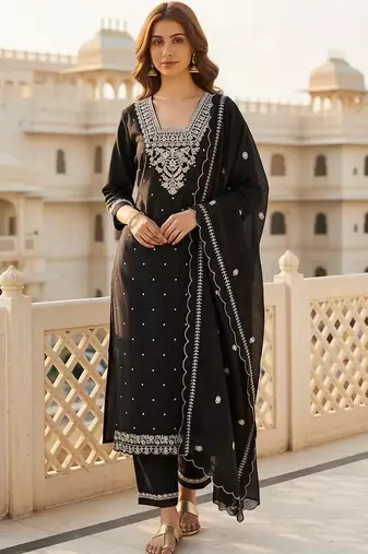 Women Ethnic Motifs Thread Work Pure Cotton Kurta with Trousers & Dupatta