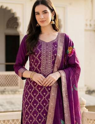 Women Ethnic Motifs Regular Kurta with Trousers & With Dupatta 2