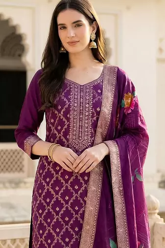 Women Ethnic Motifs Regular Kurta with Trousers & With Dupatta