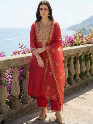 Women Ethnic Motifs Embroidered Regular Thread Work Kurta with Trousers & With Dupatta 3