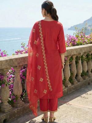 Women Ethnic Motifs Embroidered Regular Thread Work Kurta with Trousers & With Dupatta 5