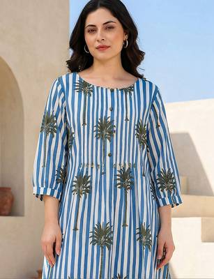 Women Printed Regular Pure Cotton Kurta with Trousers 2