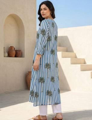 Women Printed Regular Pure Cotton Kurta with Trousers 3