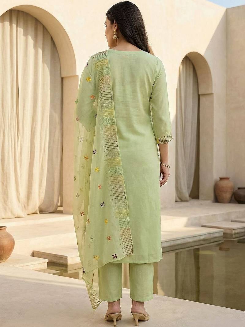 Women Ethnic Motifs Embroidered Regular Thread Work Kurta with Trousers & With Dupatta