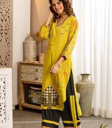 Women Ethnic Motifs Embroidered Regular Thread Work Kurta with Palazzos