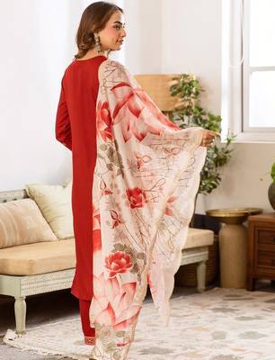 Women Ethnic Motifs Embroidered Regular Thread Work Kurta with Trousers & With Dupatta 5