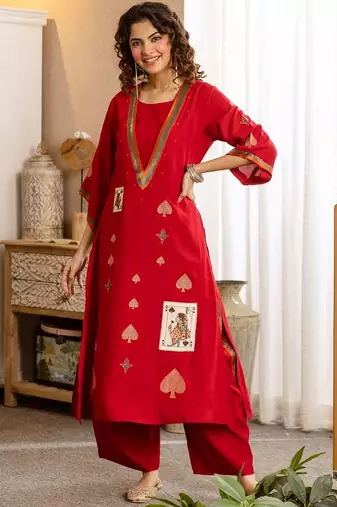 Women Ethnic Motifs Embroidered Regular Thread Work Kurta with Trousers