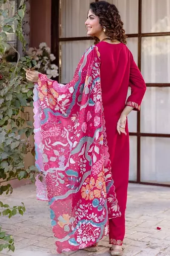 Women Ethnic Motifs Embroidered Regular Thread Work Kurta with Trousers & With Dupatta