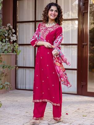 Women Ethnic Motifs Embroidered Regular Thread Work Kurta with Trousers & With Dupatta 7