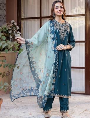 Women Ethnic Motifs Embroidered Regular Thread Work Kurta with Trousers & With Dupatta 7