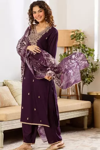 Women Ethnic Motifs Embroidered Regular Thread Work Kurta with Trousers & With Dupatta