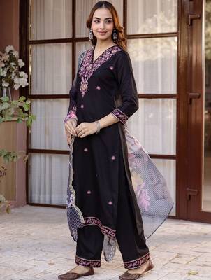 Women Ethnic Motifs Embroidered Regular Thread Work Kurta with Palazzos & With Dupatta 6