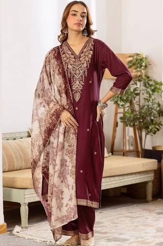 Women Ethnic Motifs Embroidered Regular Thread Work Kurta with Trousers & With Dupatta