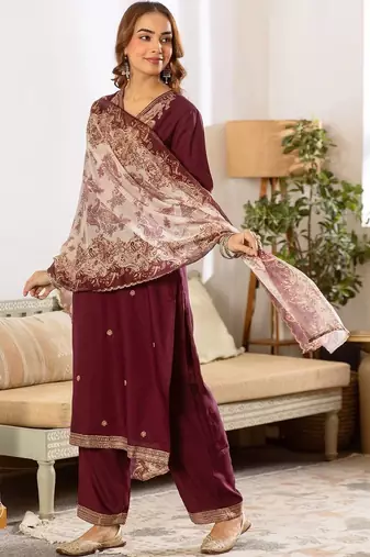 Women Ethnic Motifs Embroidered Regular Thread Work Kurta with Trousers & With Dupatta