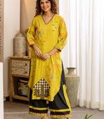 Women Ethnic Motifs Printed Regular Thread Work Kurta with Palazzos