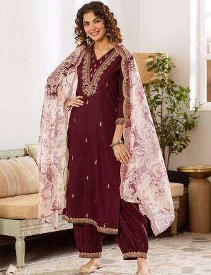 Women Ethnic Motifs Embroidered Regular Thread Work Kurta with Patiala & With Dupatta 7