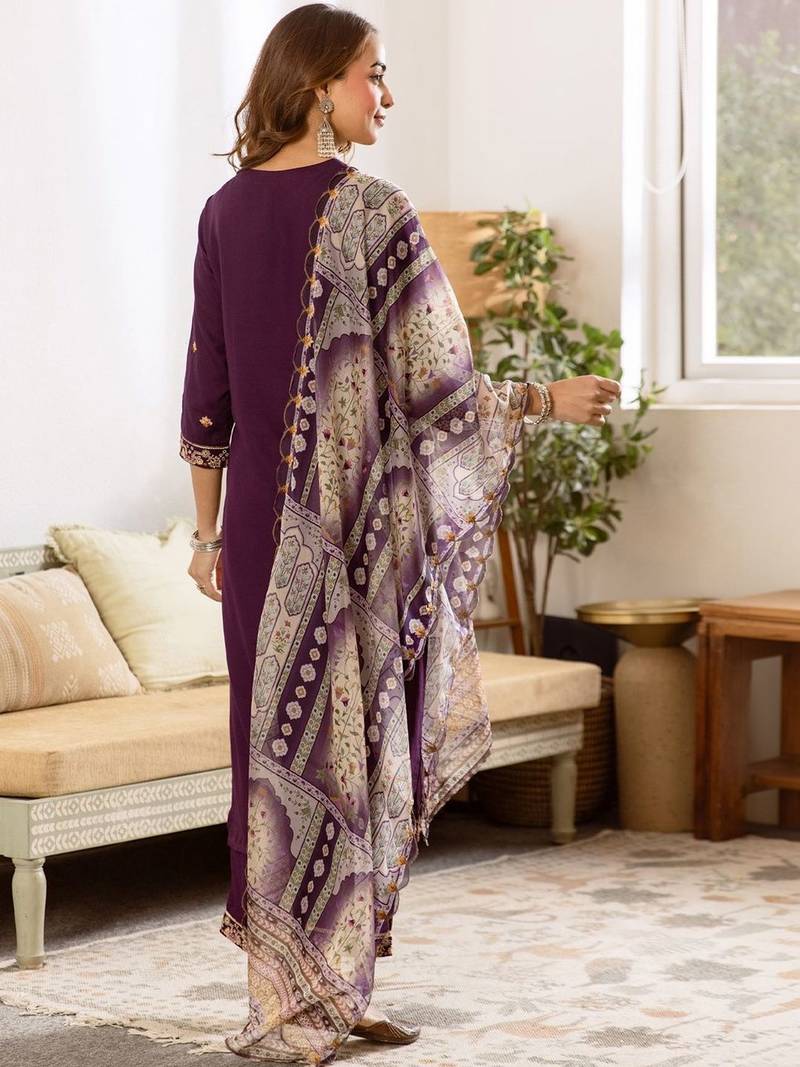 Women Ethnic Motifs Embroidered Regular Thread Work Kurta with Palazzos & With Dupatta