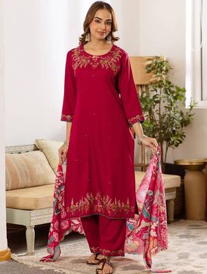 Women Floral Embroidered Regular Thread Work Kurta with Palazzos & With Dupatta 1