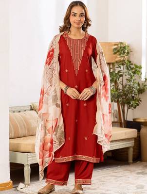 Women Floral Embroidered Regular Thread Work Kurta with Palazzos & With Dupatta 6