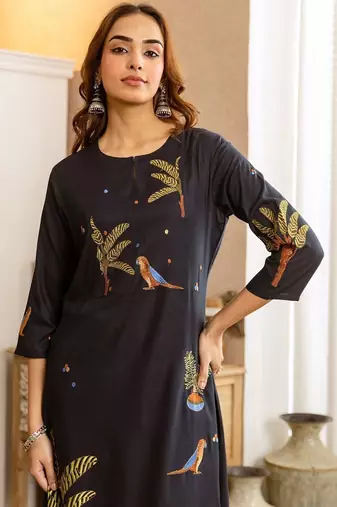 Women Ethnic Motifs Embroidered Regular Thread Work Kurta with Palazzos