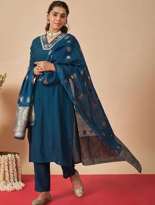 Women Ethnic Motifs Embroidered Regular Kurta with Trousers & With Dupatta 1