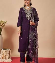 Women Ethnic Motifs Embroidered Regular Thread Work Kurta with Palazzos & With Dupatta