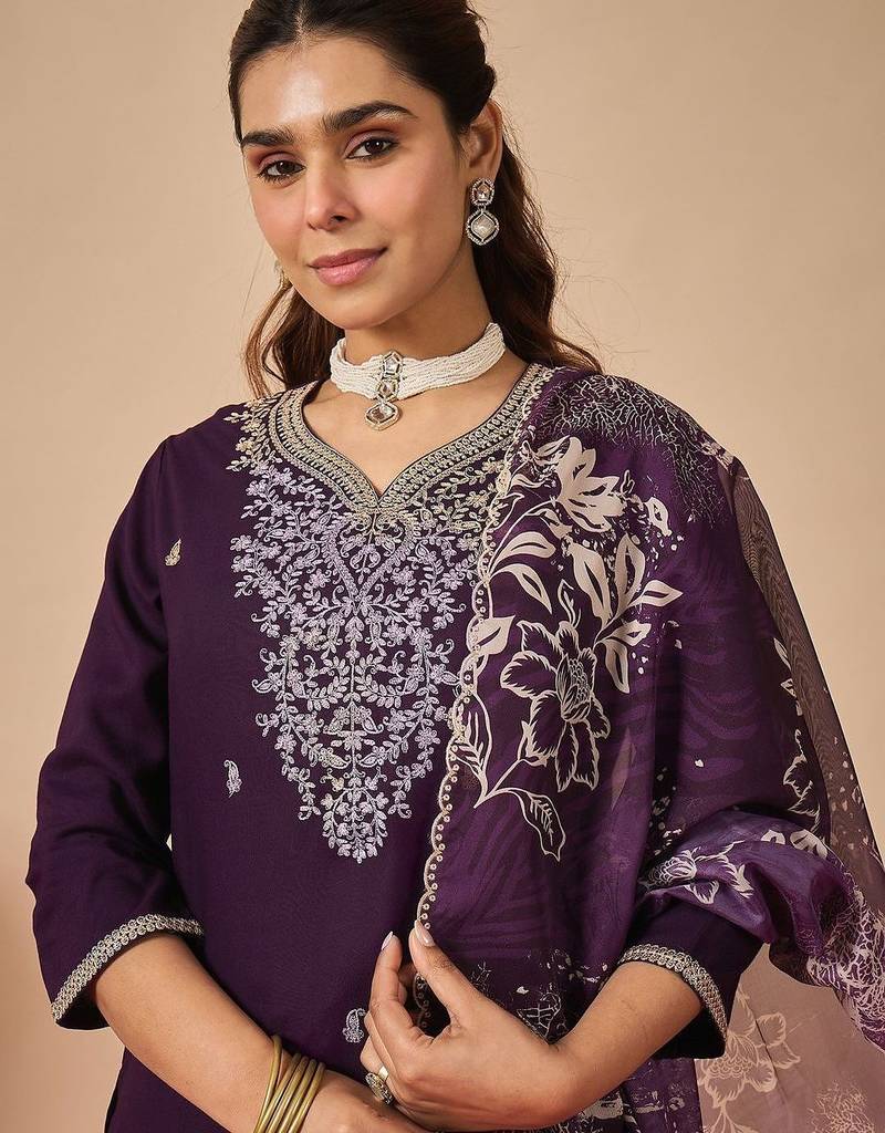Women Ethnic Motifs Embroidered Regular Thread Work Kurta with Palazzos & With Dupatta