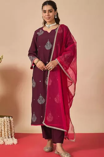 Women Ethnic Motifs Embroidered Regular Thread Work Liva Kurta with Trousers & With Dupatta