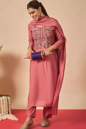 Women Floral Embroidered Regular Thread Work Kurta with Trousers & With Dupatta