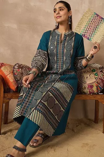 Women Ethnic Motifs Printed Regular Mirror Work Pure Cotton Kurta with Trousers