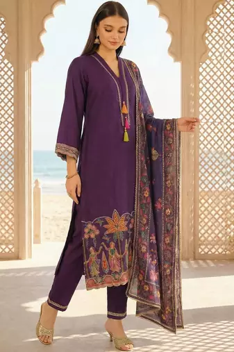 Women Ethnic Motifs Embroidered Regular Thread Work Kurta with Trousers & With Dupatta