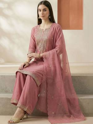 Women Ethnic Motifs Embroidered Thread Work Kurta with Palazzos & With Dupatta 4