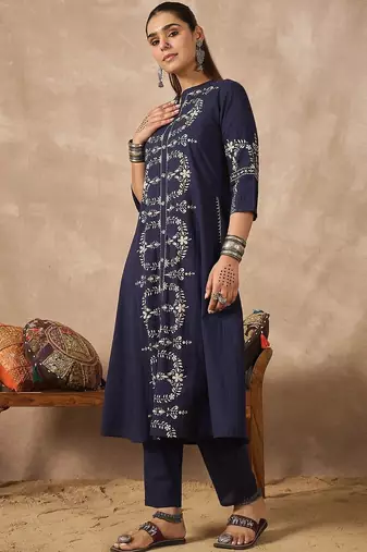 Women Ethnic Motifs Embroidered Regular Thread Work Pure Cotton Kurta with Trousers