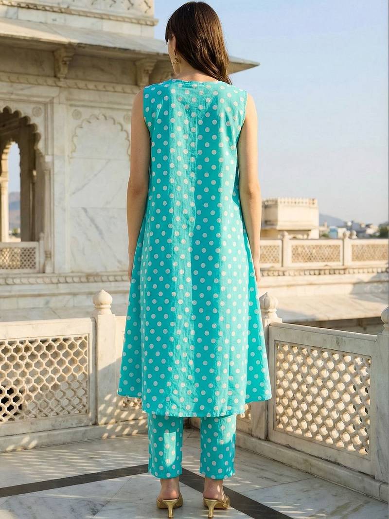 Women Printed Regular Pure Cotton Kurta with Trousers