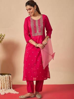 Women Ethnic Motifs Embroidered Regular Thread Work Kurta with Trousers 1
